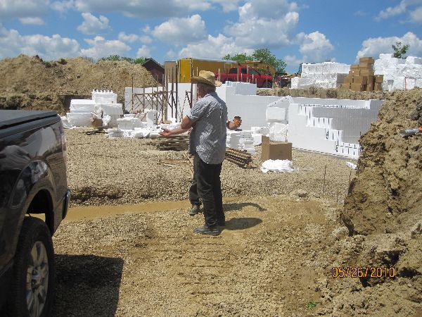 Installing-ICF-Blocks-Basement-Walls-Building-in-Ann-Arbor-Michigan-Project-EneE1DomM1-101.html-Picture-3