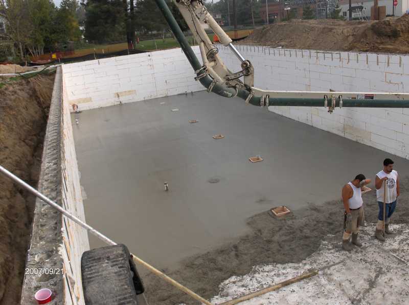 Angelicas-Place-Assisted-Living-in-Romeo-Michigan_Basement-Slab-Concrete-Placement-Picture-3
