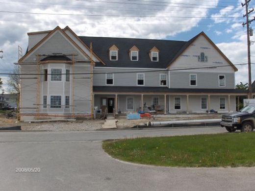 Angelicas-Place-Assisted-Living-in-Romeo-Michigan_Installation-of-Exterior-Siding-Picture-2