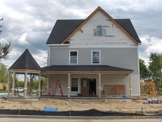 Angelicas-Place-Assisted-Living-in-Romeo-Michigan_Installation-of-Exterior-Siding-Picture-6