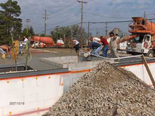 Angelicas-Place-Assisted-Living-in-Romeo-Michigan_First-Floor-on-Metal-Deck-Concrete-Placement-Picture-6