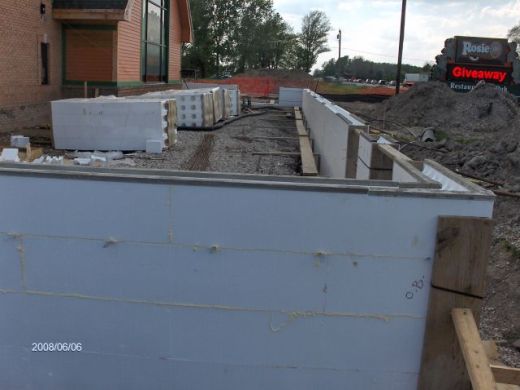 Rosie-O-Gradys_Concrete-Placement-In-ICF-Walls-To-Window-Sill-Level-Project-RosO1-101-Picture-3