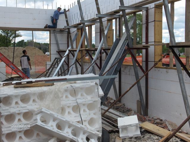 Rosie-O-Gradys_Second-Floor-Joists-Installation-Project-RosO1-101-Picture-6