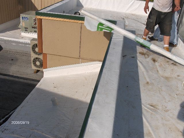 Rosie-O-Gradys_Building-Addition-Rubber-Roof-Installation-RosO1-101-Picture-3