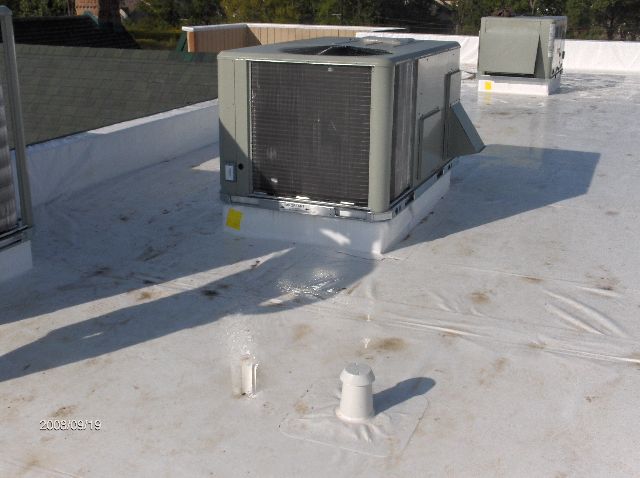 Rosie-O-Gradys_Building-Addition-Rubber-Roof-Installation-RosO1-101-Picture-6