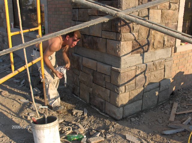 Rosie-O-Gradys_Building-Addition-Face-Brick-And-Stone-Veneer-Installation-Part2-RosO1-101-Picture-5