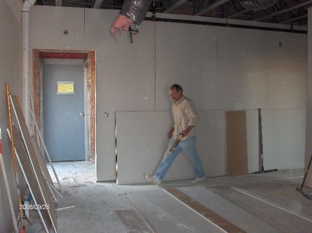 Rosie-O-Gradys_Building-Addition-Drywall-Installation-RosO1-101-Picture-4