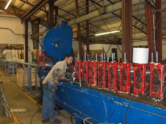 Steel-Studs-And-Joists_A-Look-Inside-The-Plant-Picture-9