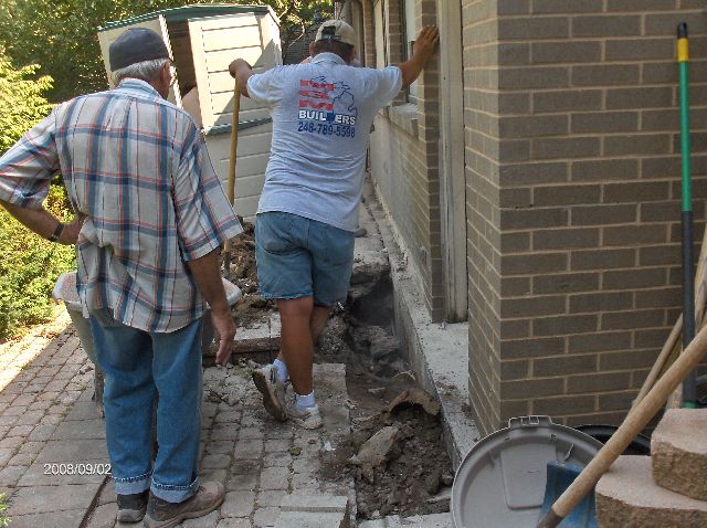 Fixing-Leak-In-Basement-Existing-House-In-Southeastern-Michigan-Picture-1