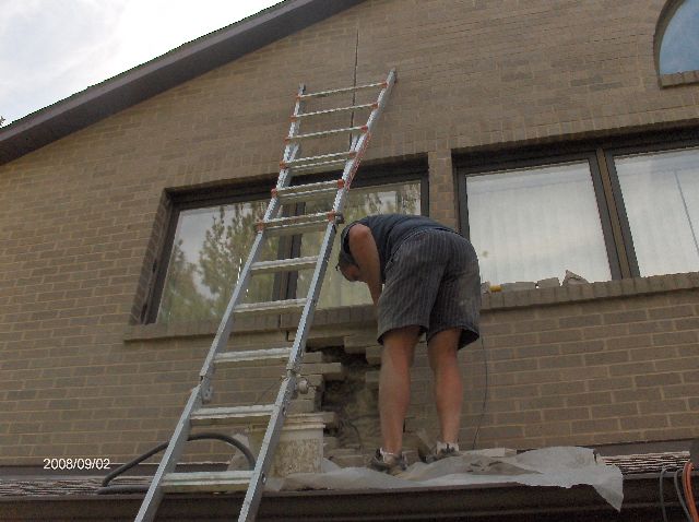 Fixing-Broken-Face-Bricks-In-Existing-House-In-Southeastern-Michigan-Picture-2
