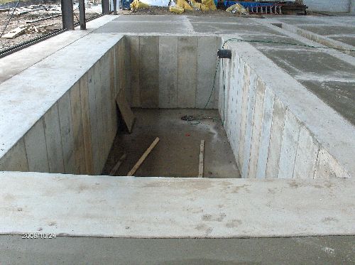 Industrial-Building-Addition_Concrete-Floor-ColB1-103-Picture-2