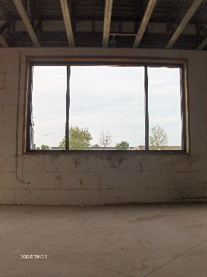 Rosie-O-Gradys_Installation-Of-Window-Frames-In-ICF-Walls-RosO1-101-Picture-7