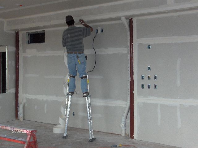 Rosie-O-Gradys_Building-Addition-Drywall-Installation-Part2-RosO1-101-Picture-7
