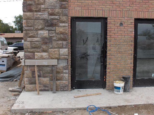 Rosie-O-Gradys_Building-Addition-Face-Brick-And-Stone-Veneer-Installation-Part5-RosO1-101-Picture-5