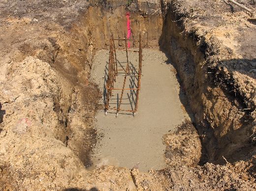 Industrial-Building-Addition_Concrete-Placement-In-Column-Footings-Project-ColB1-103-Picture-9