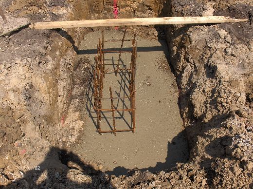 Industrial-Building-Addition_Concrete-Placement-In-Column-Footings-Project-ColB1-103-Picture-10