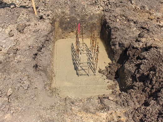 Industrial-Building-Addition_Concrete-Placement-In-Column-Footings-Project-ColB1-103-Picture-12