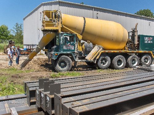 Industrial-Building-Addition_Concrete-Placement-In-Column-Footings-Part2-Project-ColB1-103-Picture-3