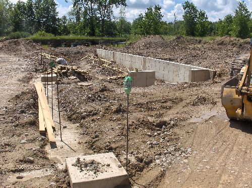 Industrial-Building-Addition_Loading-Dock-West-Side-Concrete-Wall-ColB1-103-Picture-3