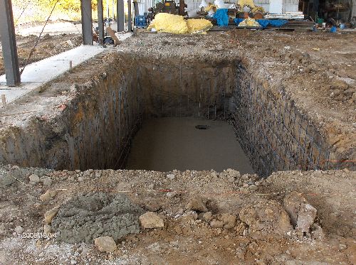 Industrial-Building-Addition-10-Ft-Deep-Pit-In-The-Floor-ColB1-103-Picture-1