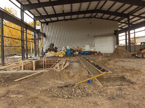 Industrial-Building-Addition-2-Ft-Deep-Pit-In-The-Floor-ColB1-103-Picture-3